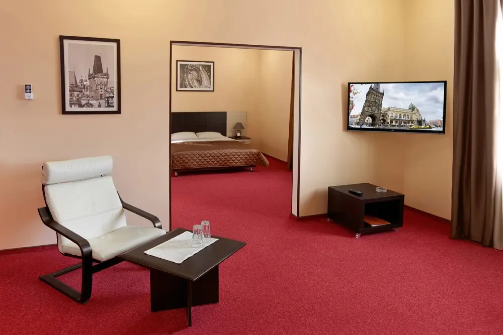 Парк-отель Прага