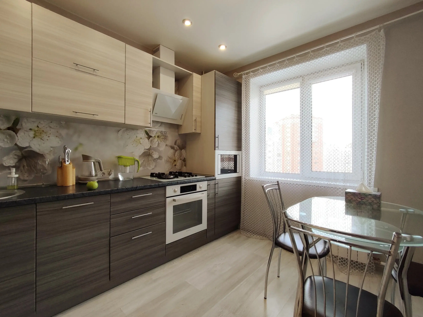 Квартира 2-комнатная в Омске на Крупской 12