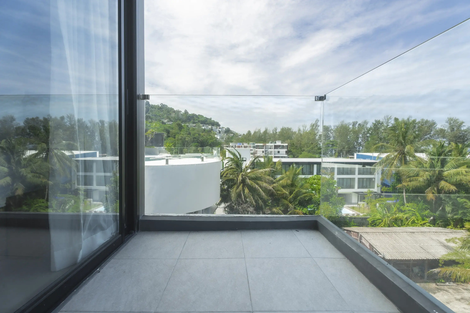 Апартаменты Beachfront 1501 br at Wyndham Naithon Phuket