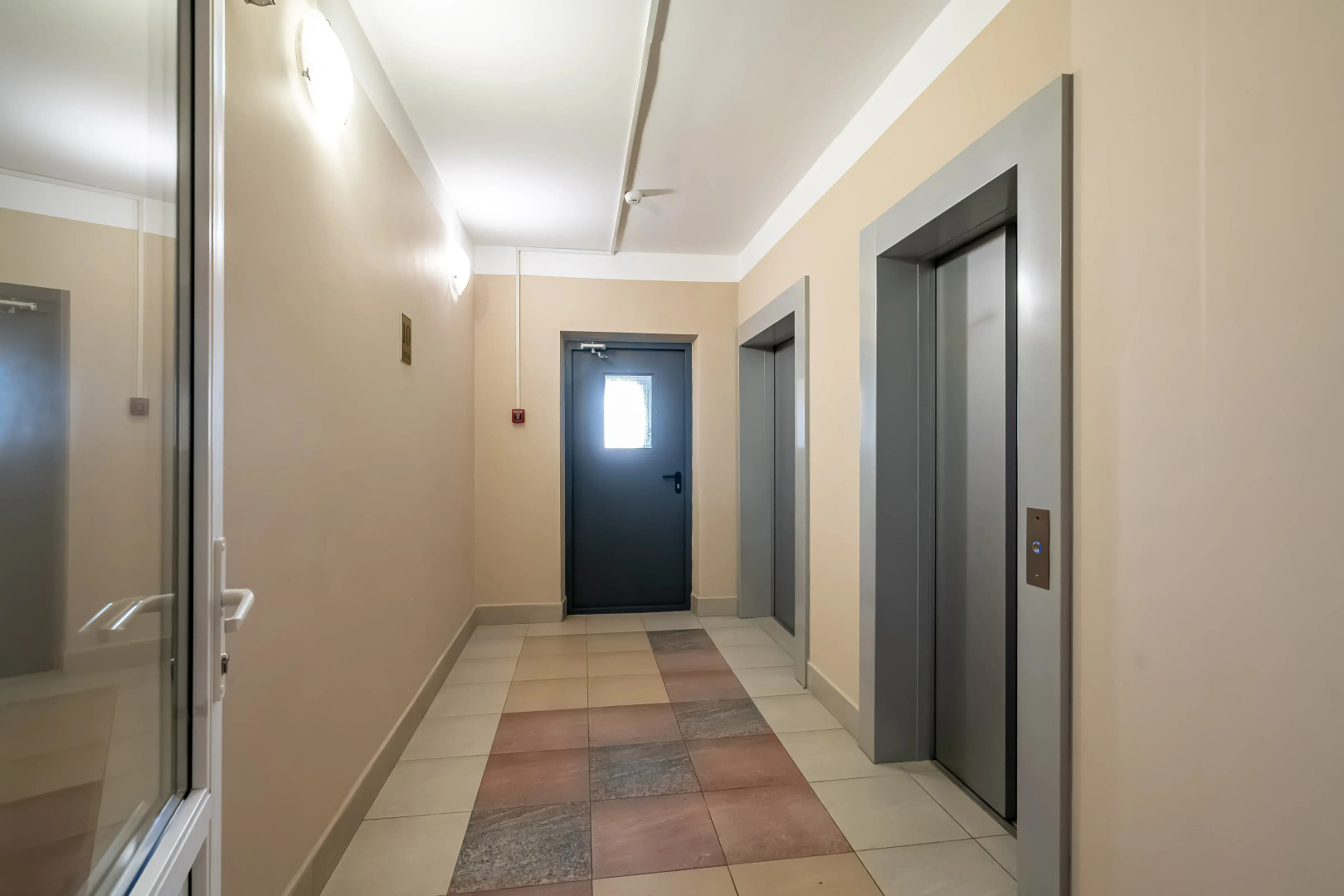 Апартаменты Sergeew Apartments Премиум с балконом у Невского Проспекта