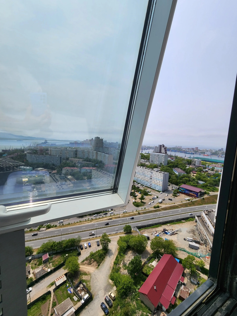 Апартаменты в ЖК Театральный с обзорным видом на город мосты заливы Владивостока