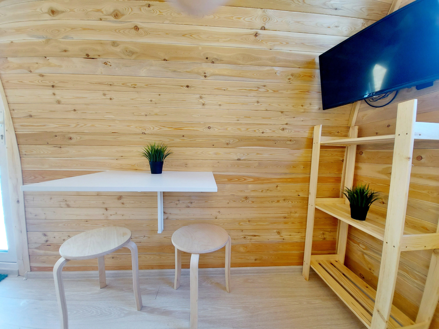 Sashagesh, кемпинг в Шерегеше, ул. Рябиновая 53