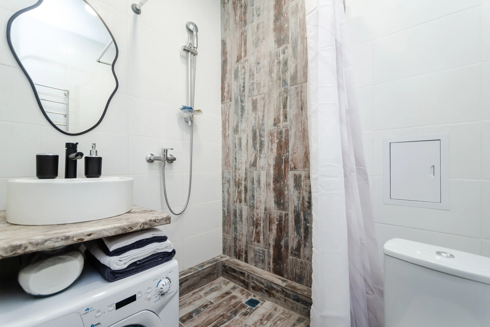 Апартаменты Новая Cтудия в Cтиле Минимализм рядом с Ботаническим Садом