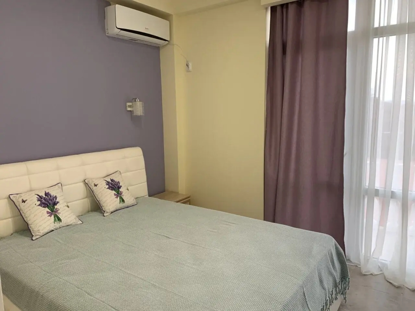 Апартаменты Лаванда  двухкомнатные с балконом и видом на море