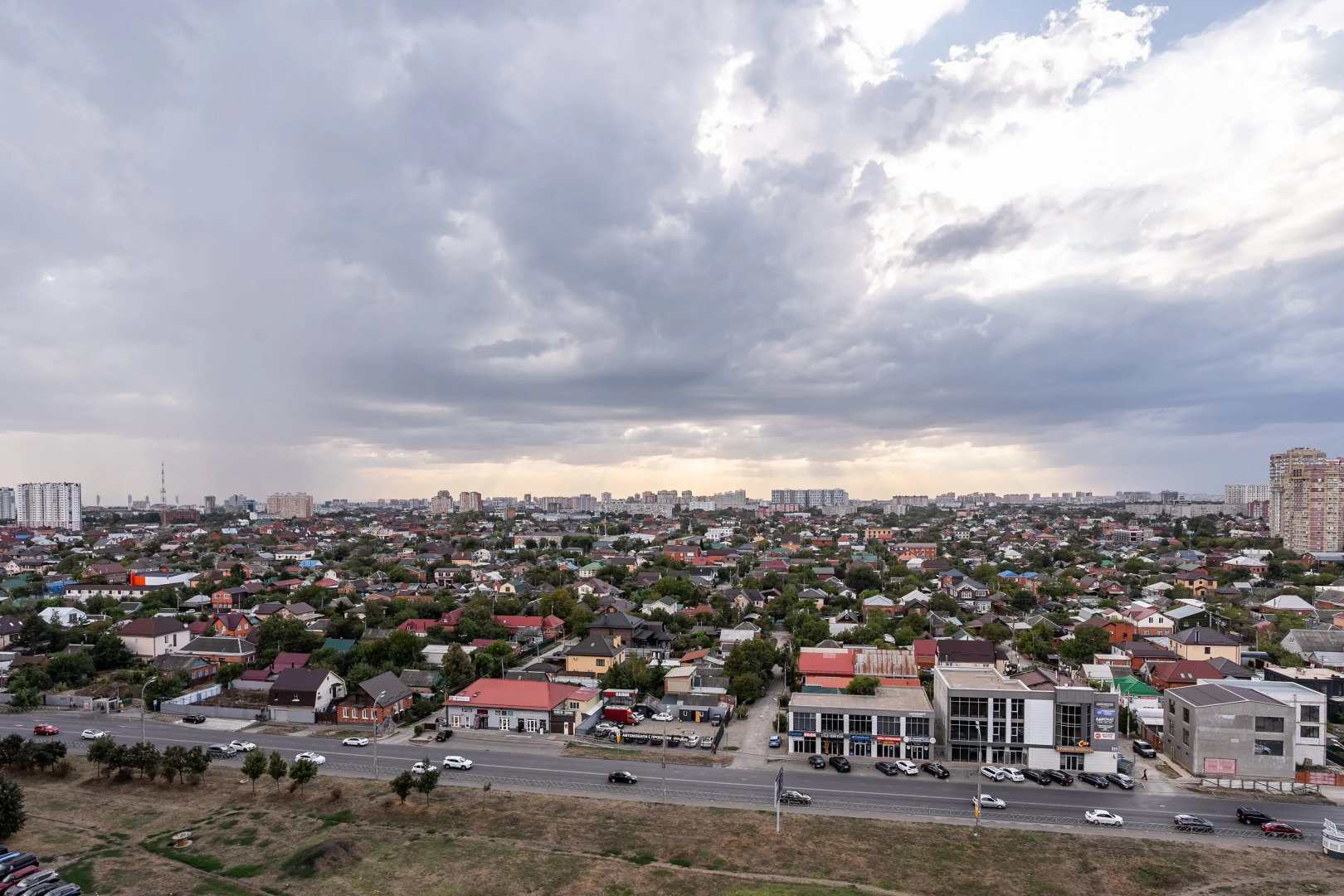Квартира двухкомнатная Апарт-Отелика в шаговой доступности к парку Галицкого