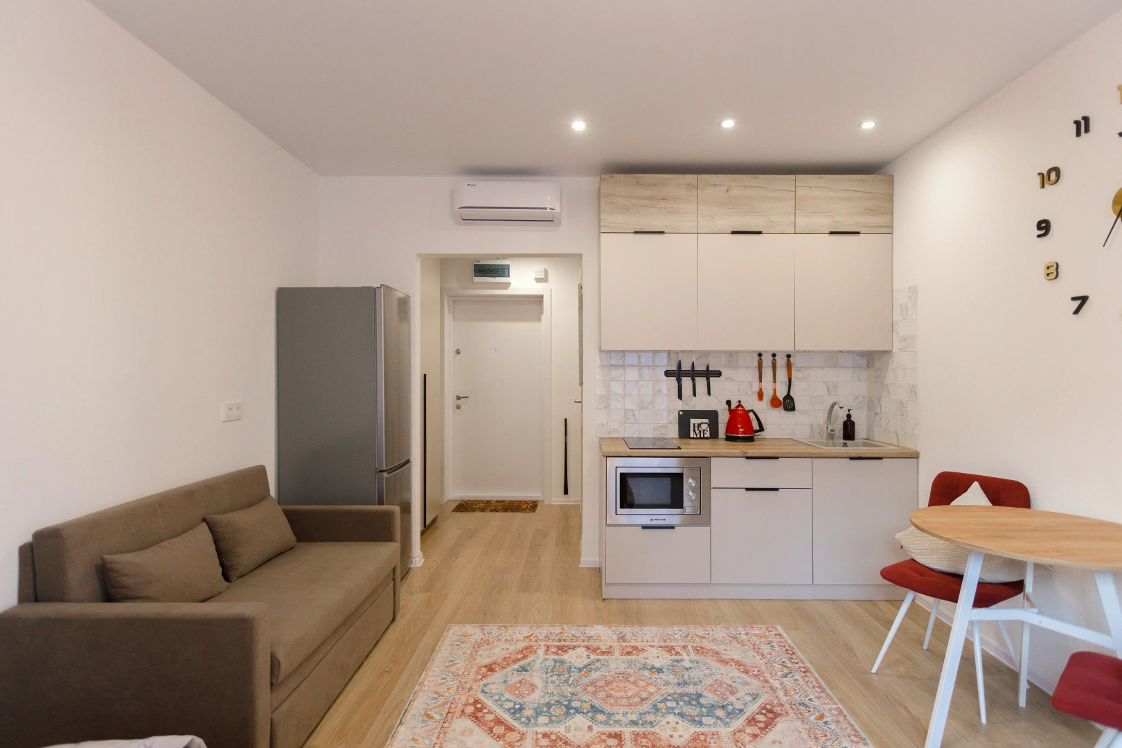 Квартира с Балконом