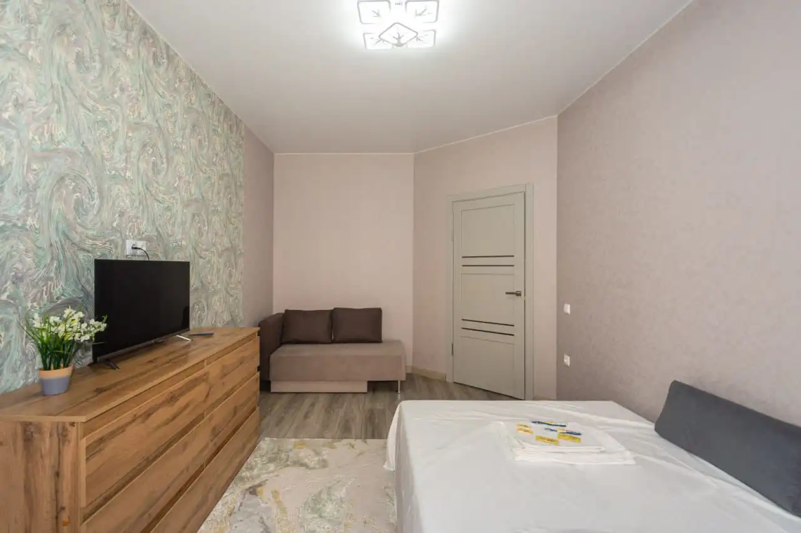 Апартаменты в Современном Доме