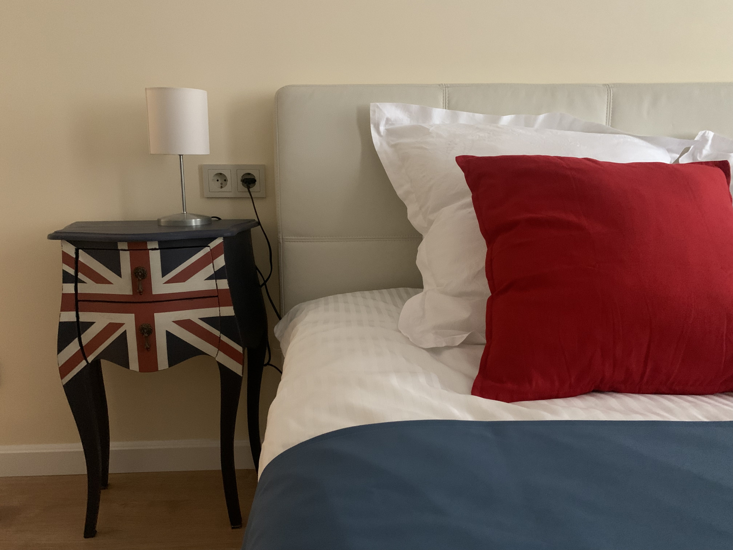 Апартаменты Loft Apartment в центре города