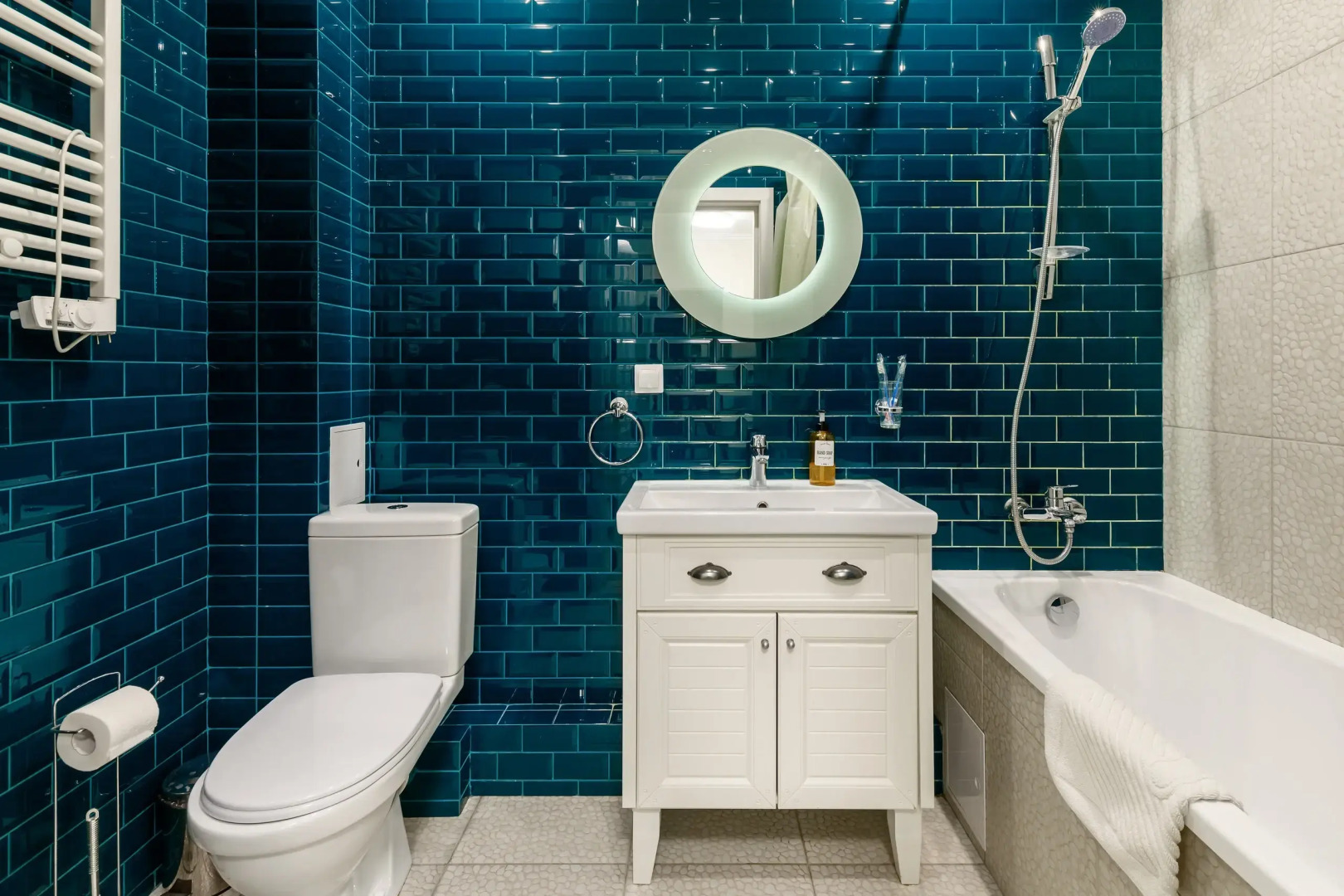 Апартаменты Дом у Дона Двухкомнатные с видом на Дон (12 этаж)