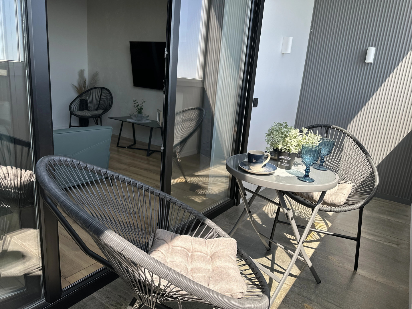 Апартаменты с видом на море и мосты