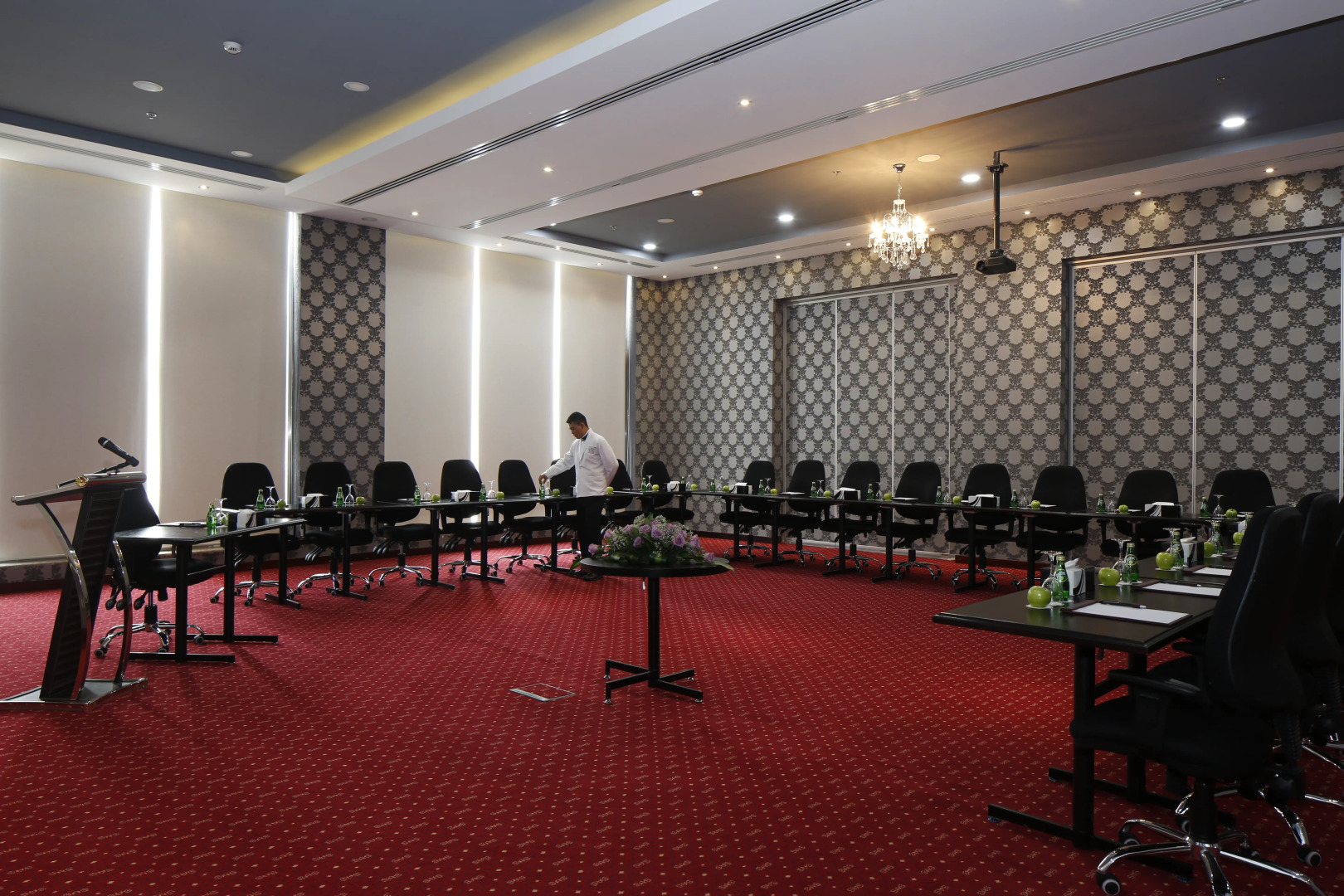 Отель Warwick Al Jubail