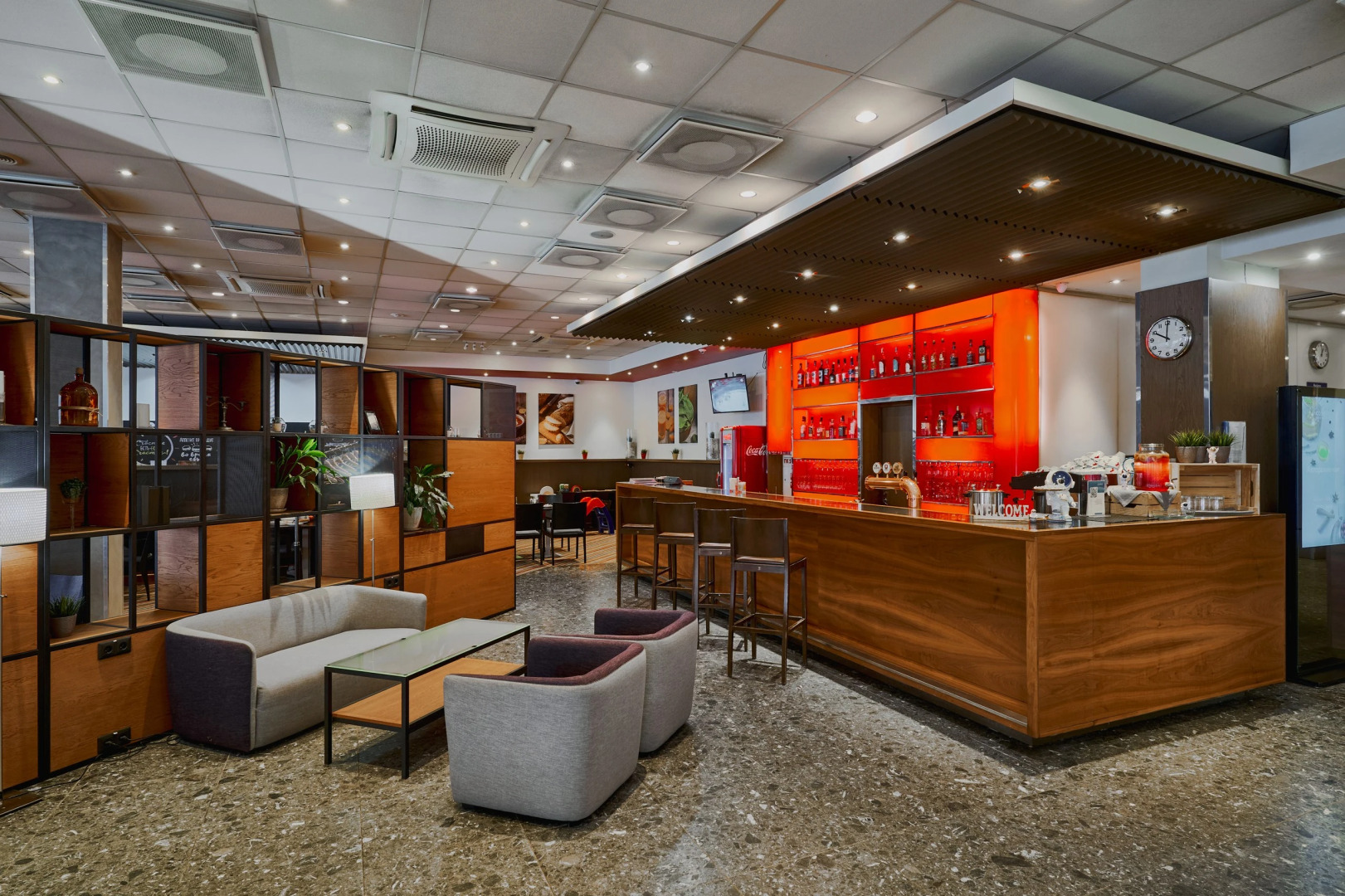 Отель Cosmos Ekaterinburg Hotel