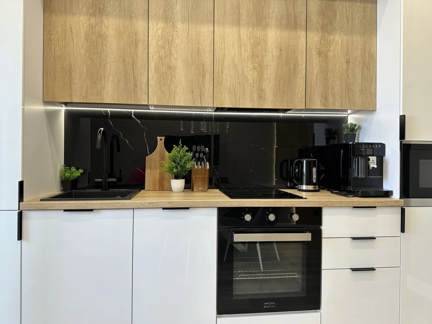 Апартаменты 2-х комнатные KranzDeluxe Резиденция у моря