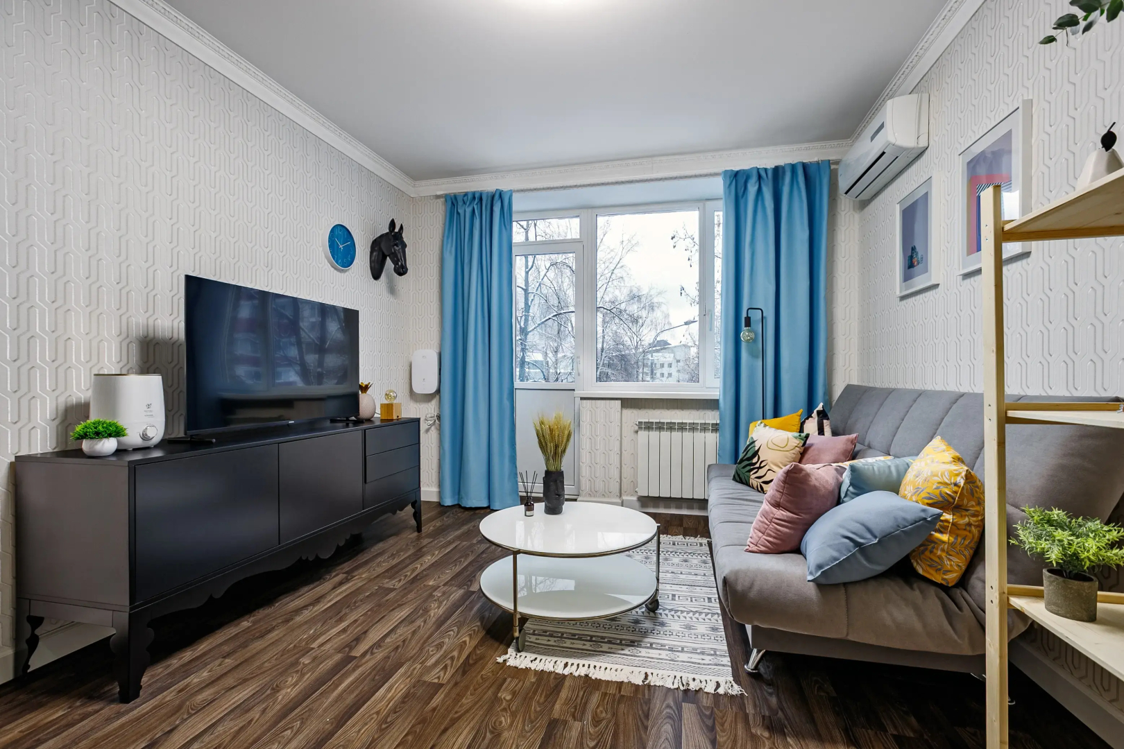 Апартаменты Belorusskaya railway station cozy apartment with parking