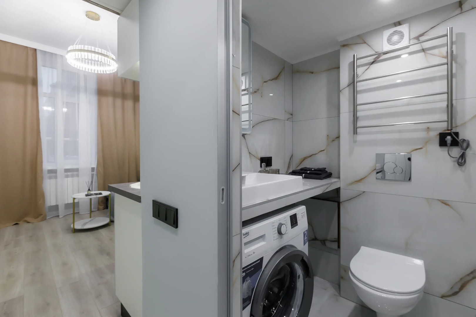 Апартаменты с Дизайнерским Ремонтом в Отличной Локации