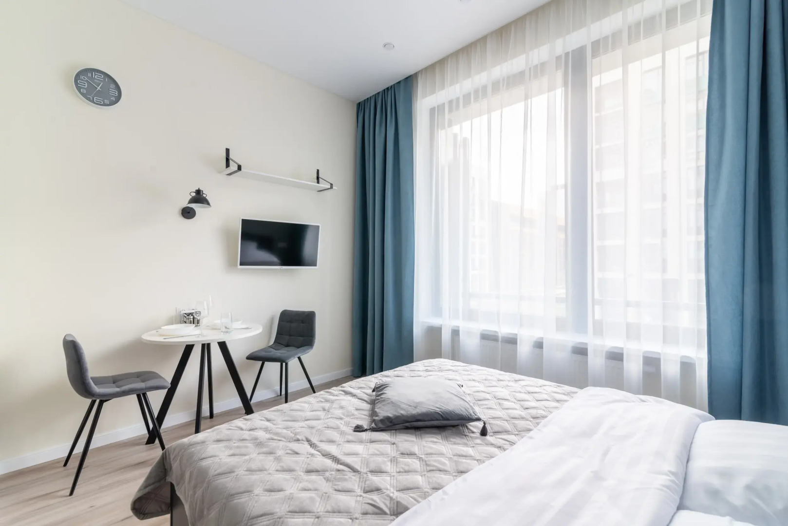 Апартаменты на Проспекте Лихачева 20-1