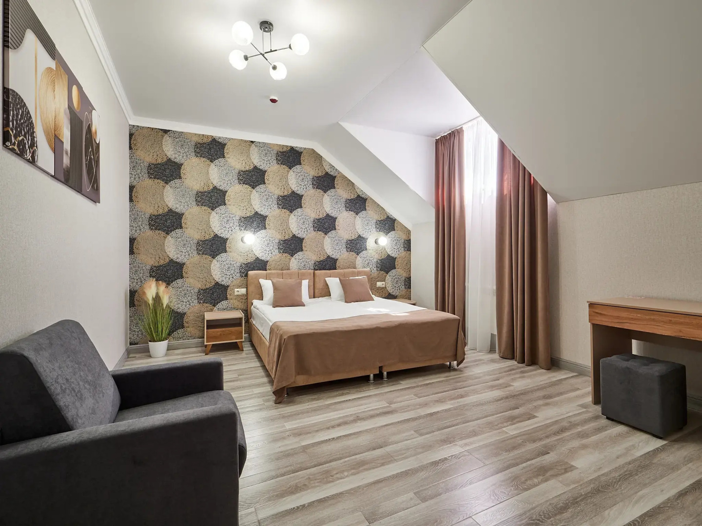 Отель Комета