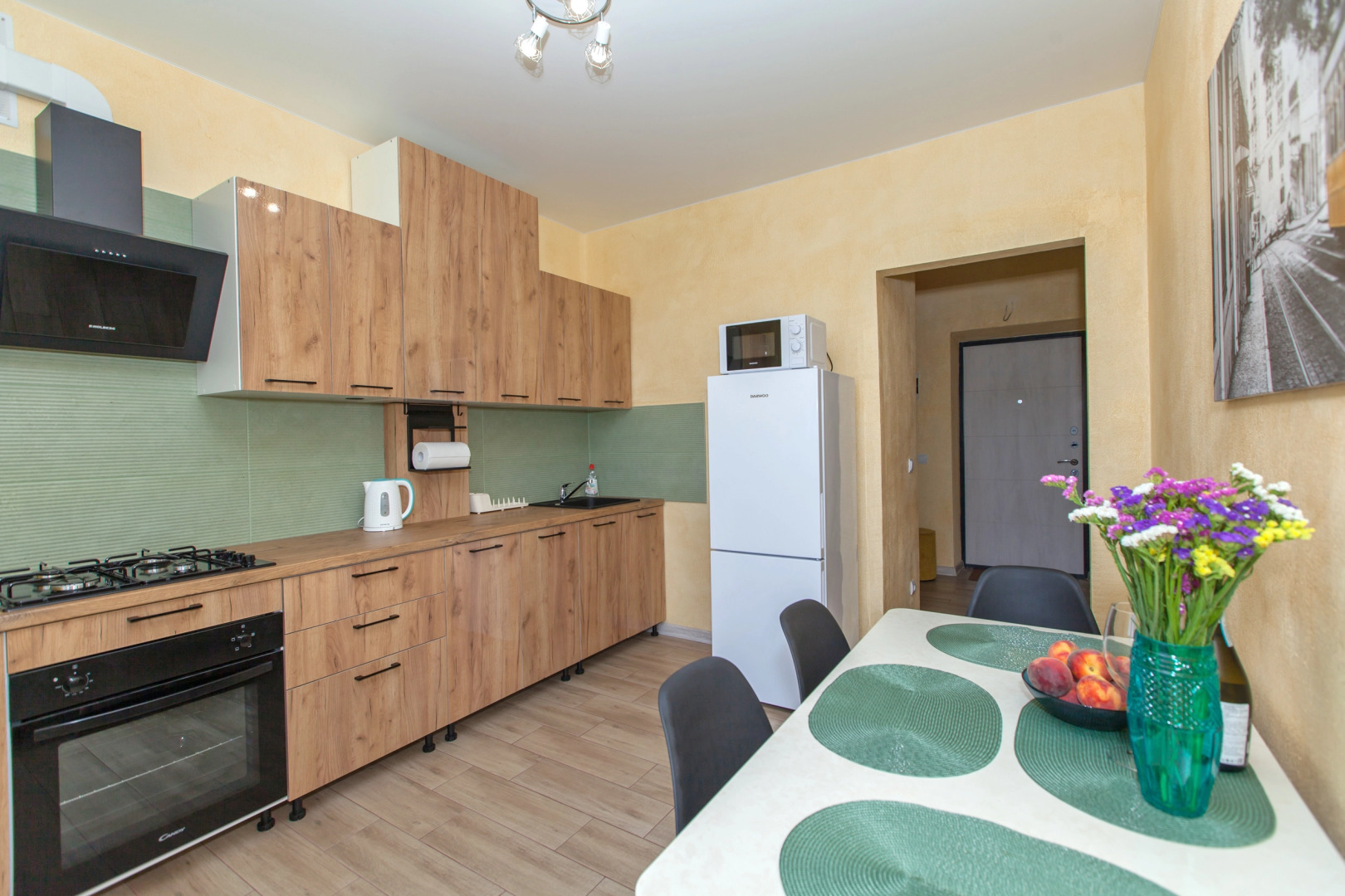 Квартира Комфортабельная с Красивым Видом