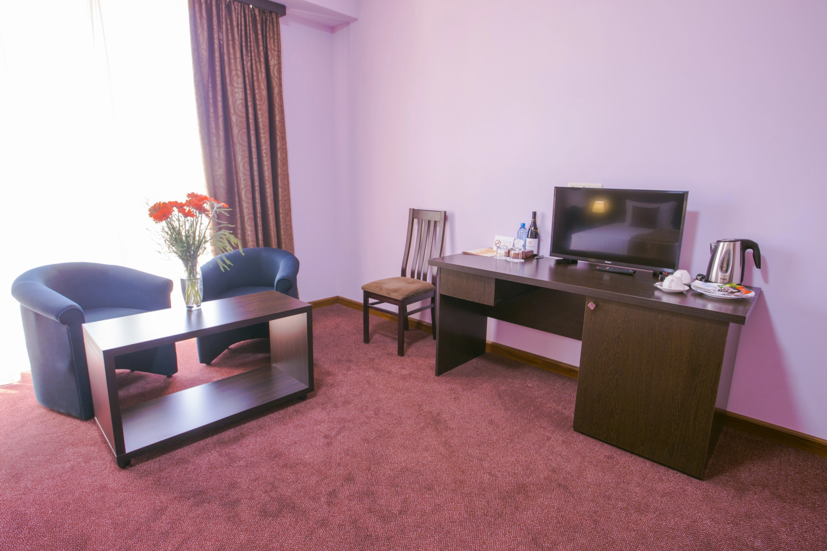 Отель Ani Central Inn