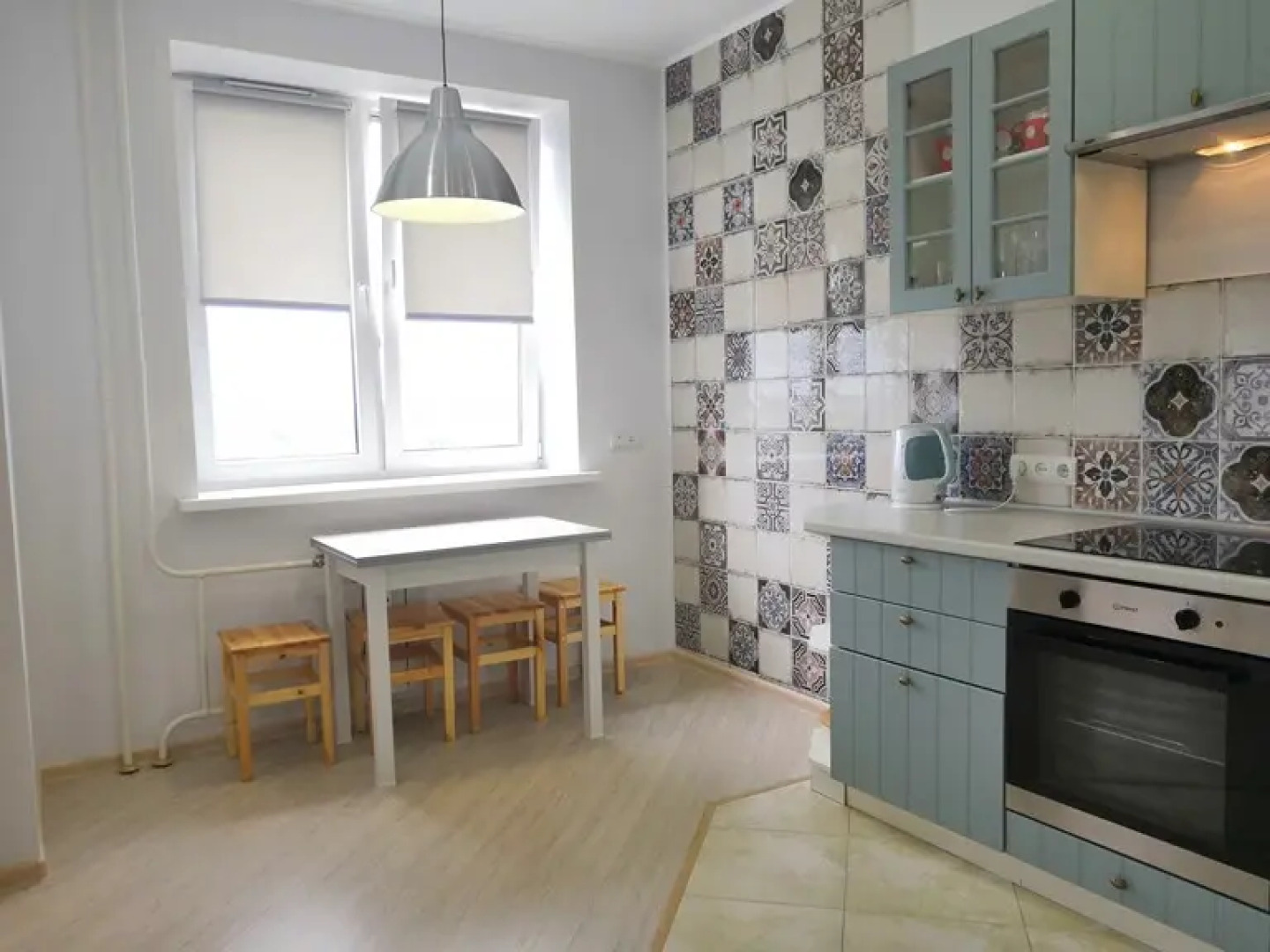 Апартаменты Однокомнатные на Переулке Хрустальном 27 на 17 этаже