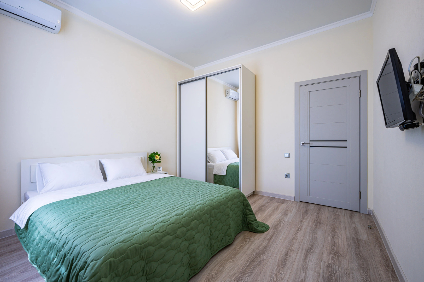 Апартаменты Двухкомнатная Квартира в Центре Краснодара