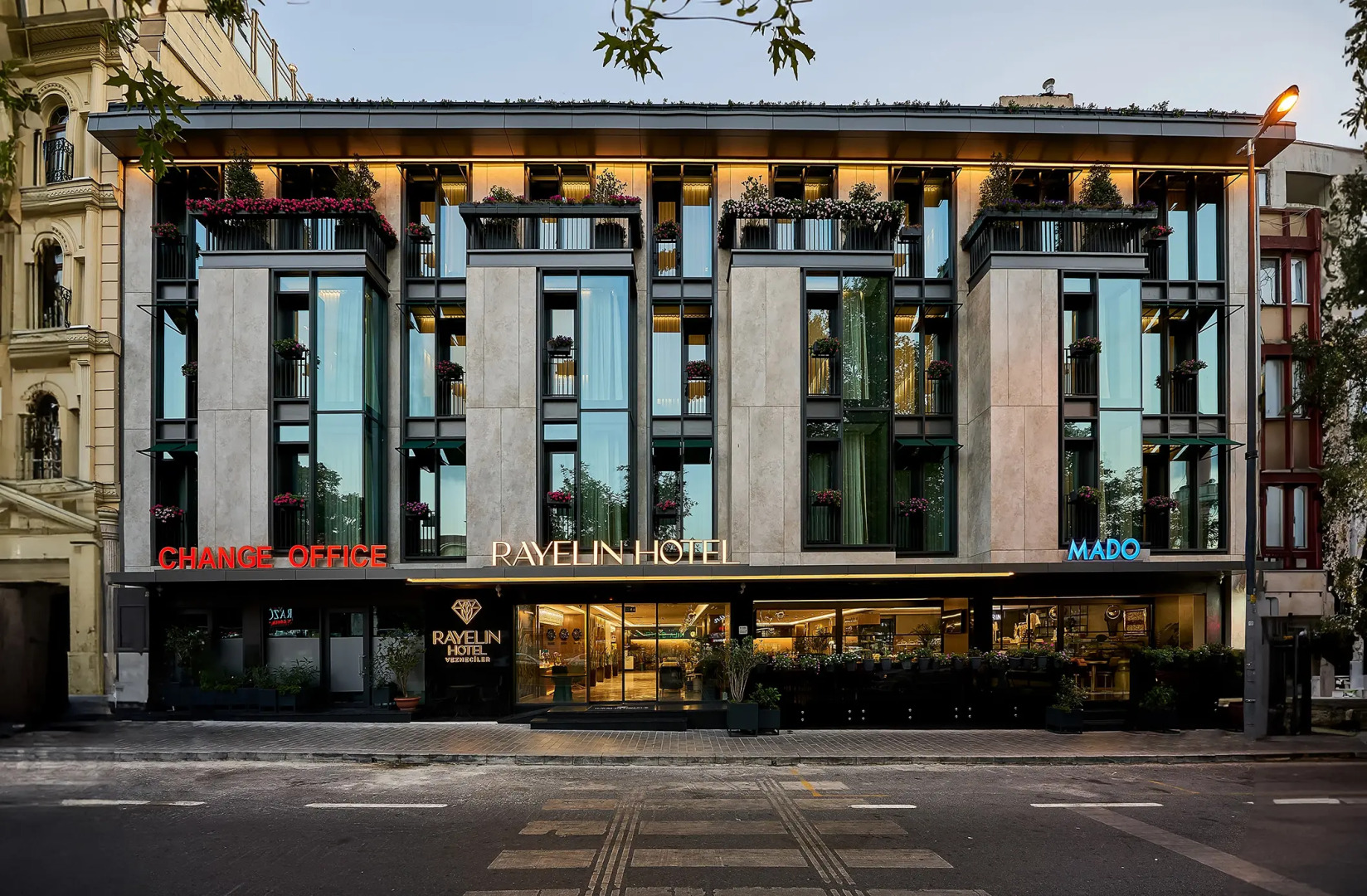 Rayelin Istanbul Old City