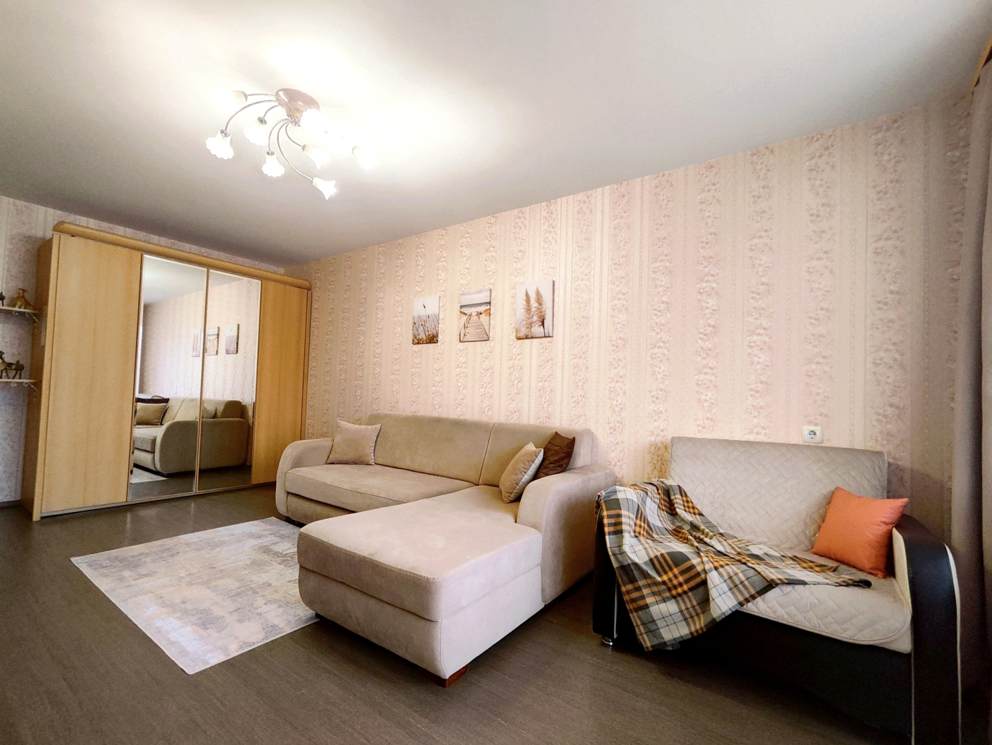 Квартира Большая 2-к Недалеко от Пляжа