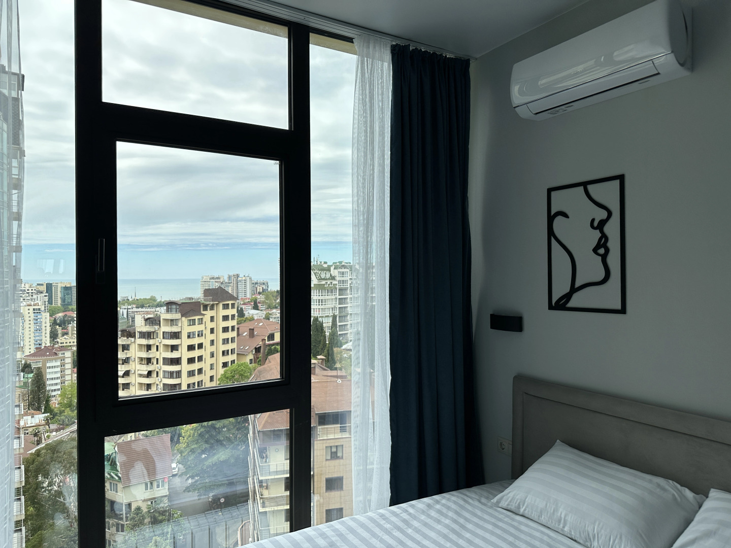 Апартаменты Студия в ЖК Метрополь