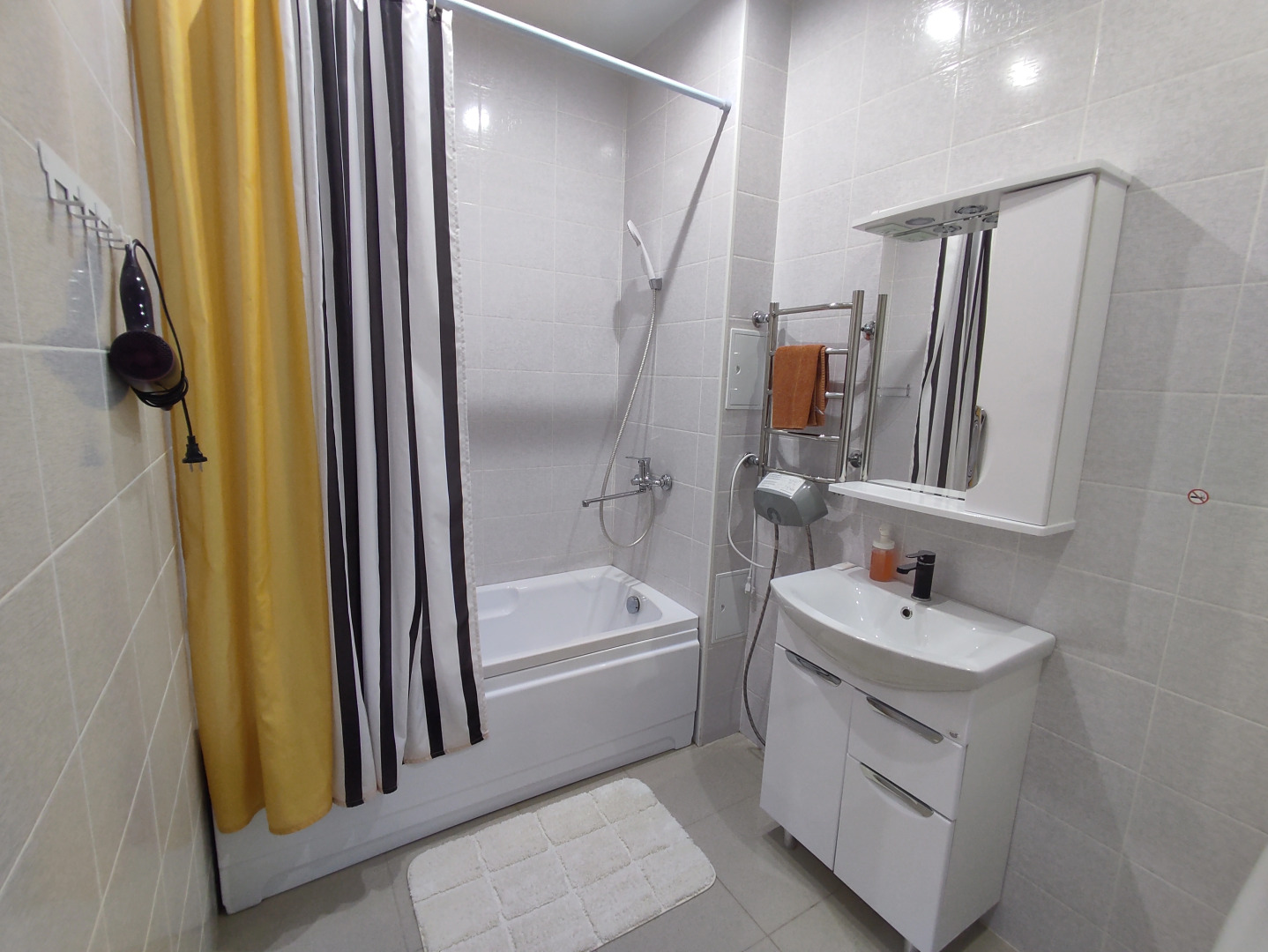 Апартаменты Sunny House VLG