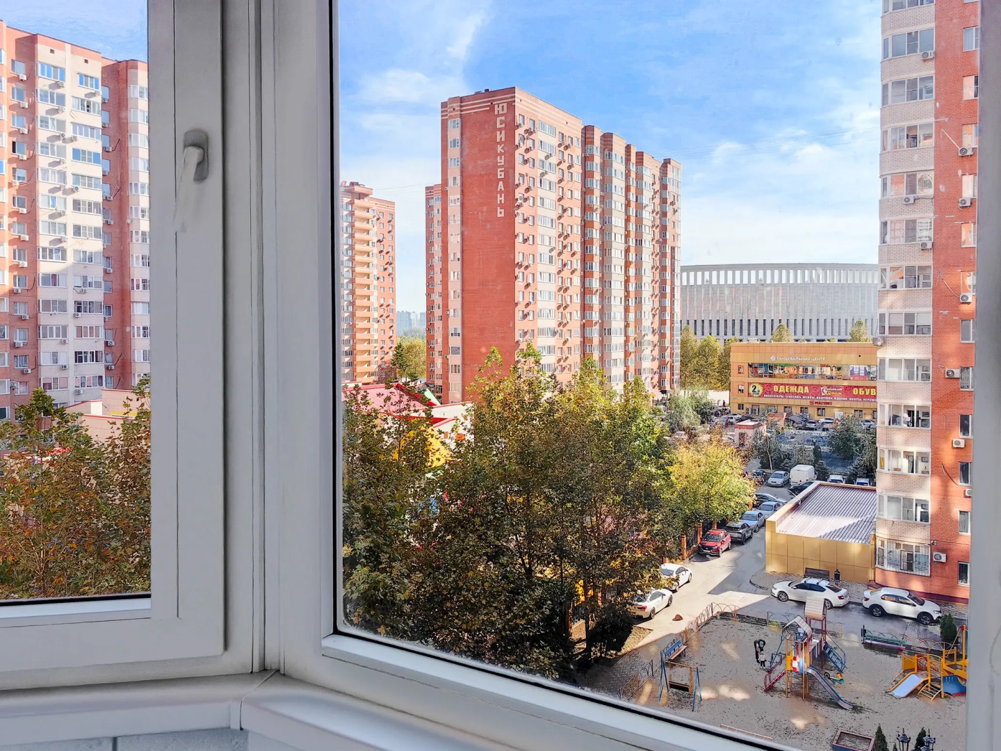 Апартаменты тутживут | LUX | Парк и Стадион