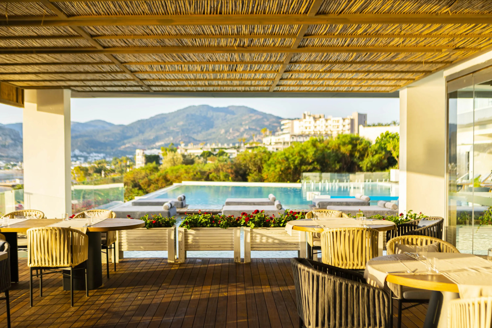 Отель Cape Bodrum Luxury Hotel & Beach