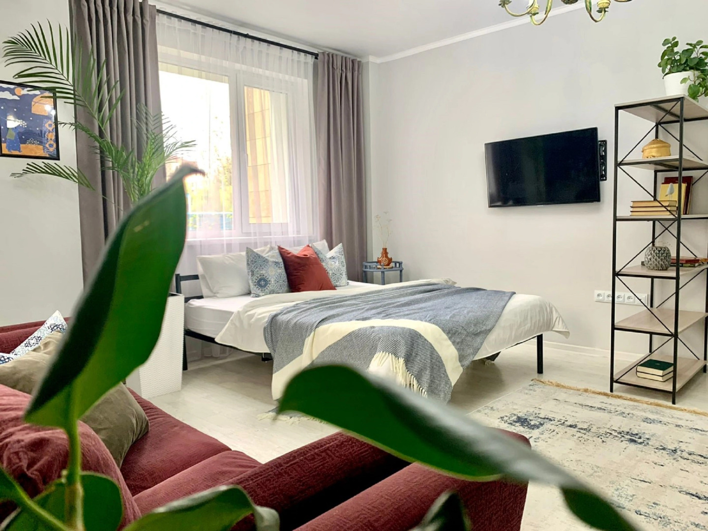 Апартаменты Уникальная студия Жеруйык в стиле Этно в центре