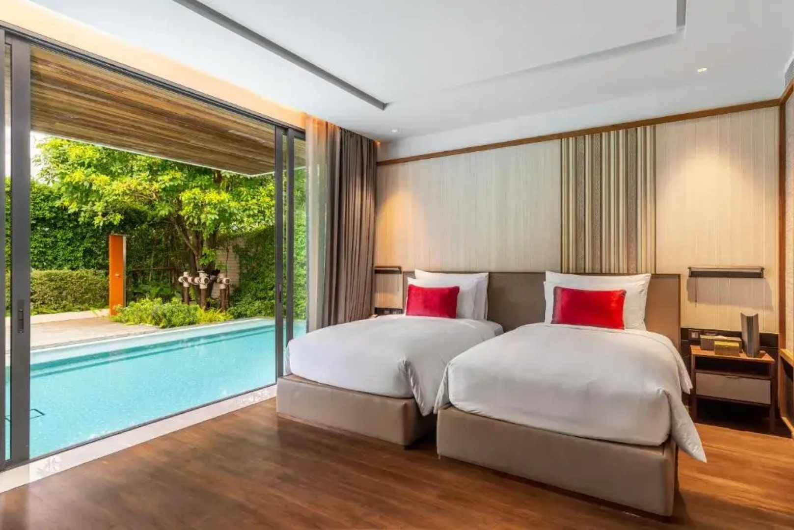 Курортный отель Villa Deva Resort & Hotel Bangkok