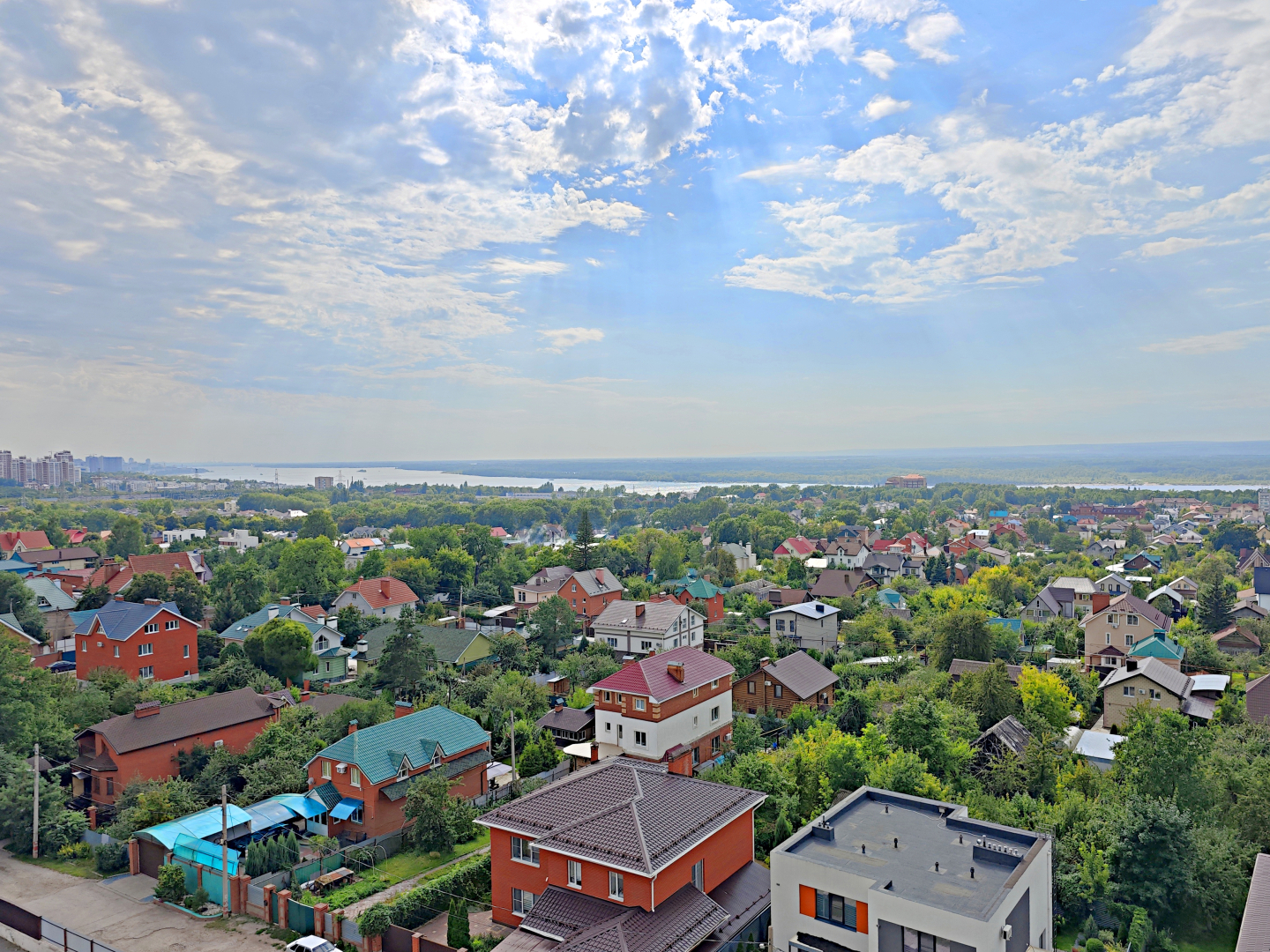 Квартира с потрясающим видом на реку Волгу и горы