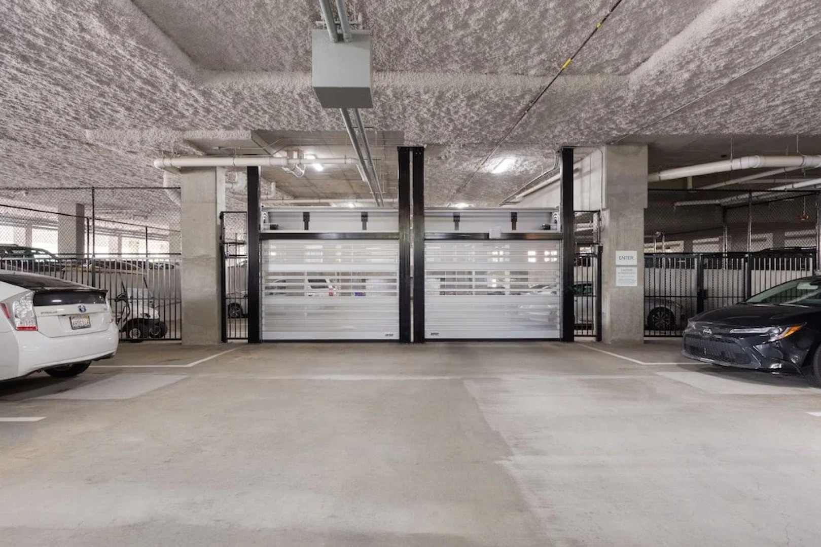 Апартаменты Spectacular Apartments by BCA Furnished