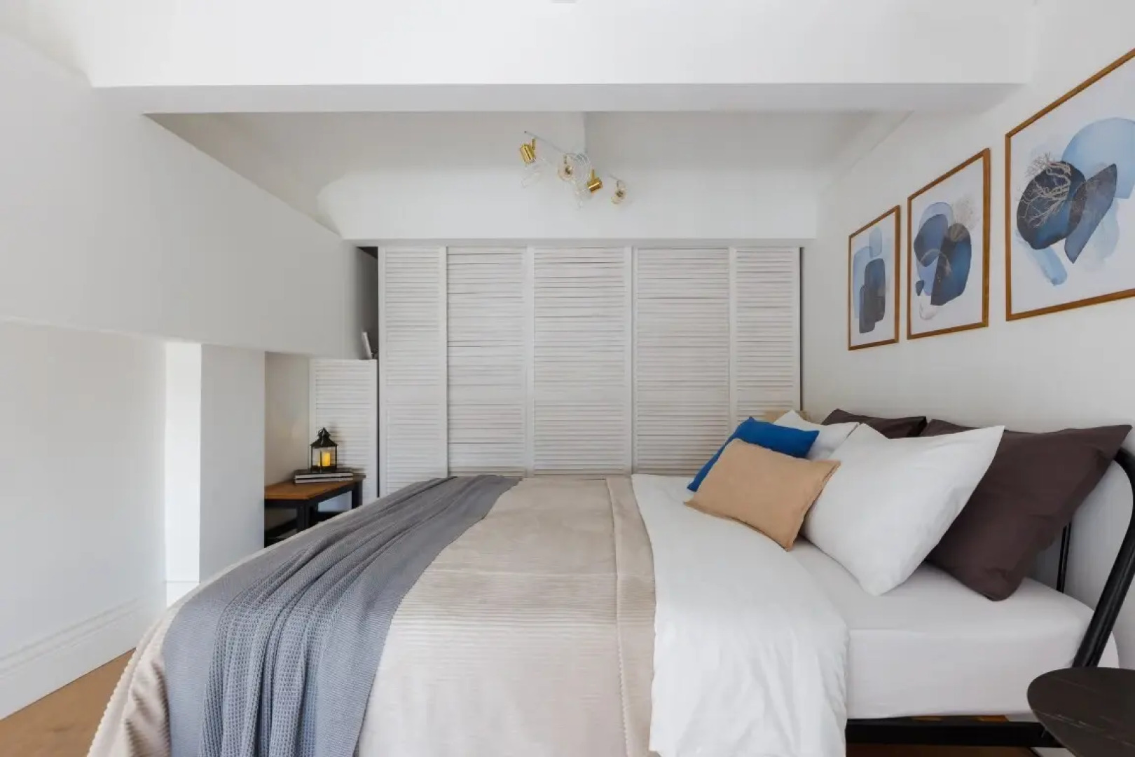 Апартаменты Queenstay Роял Лофт на Войковской