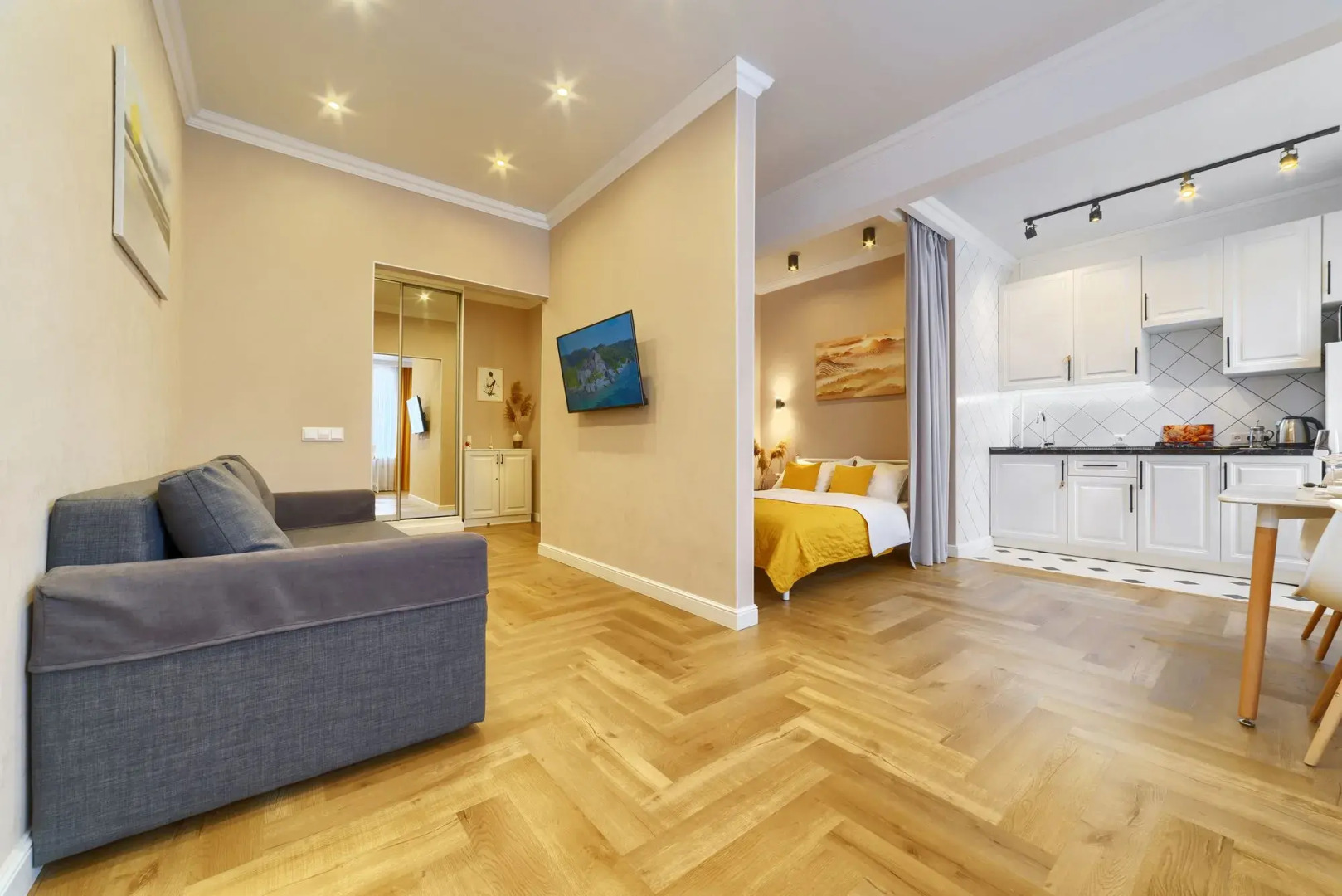 Апартаменты на Советская 4