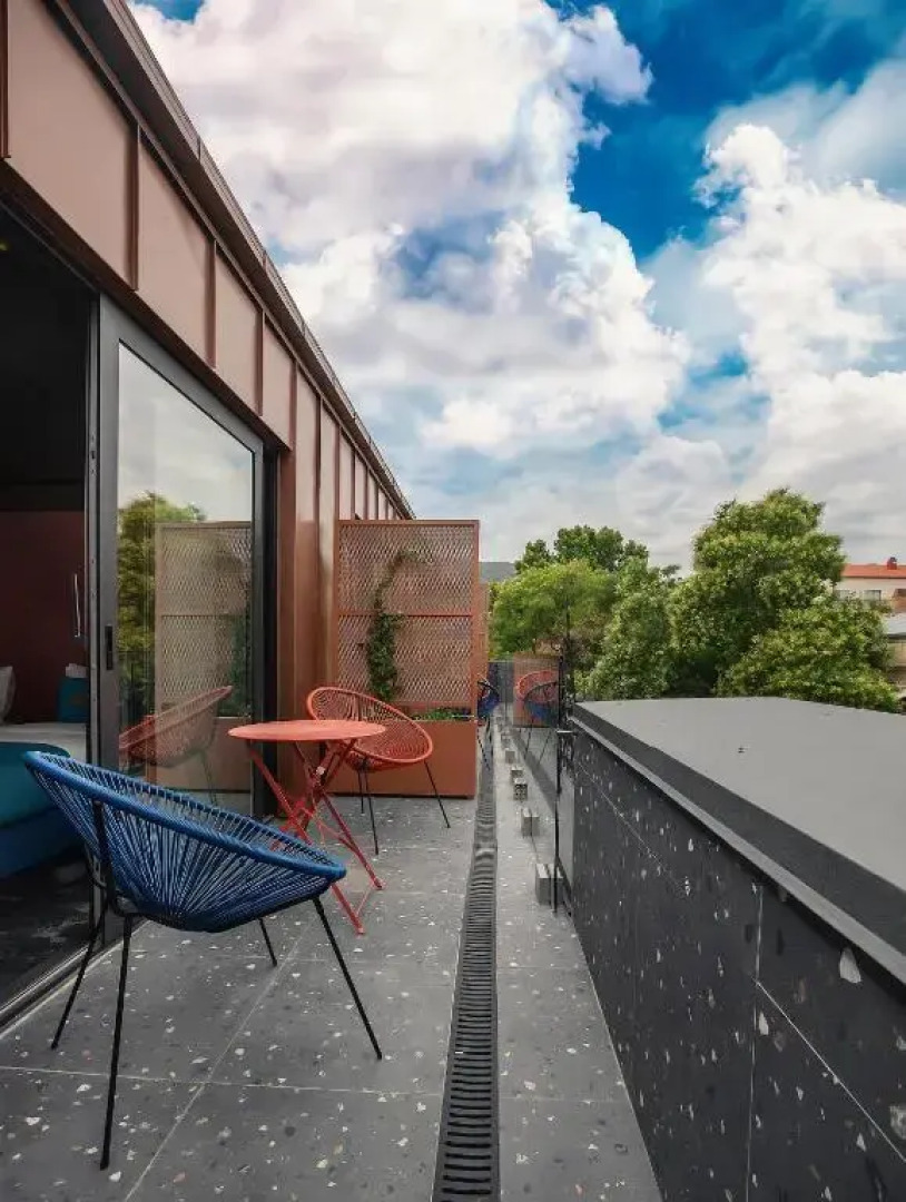 Heritage Hotel and Suites (by Travel Agency)