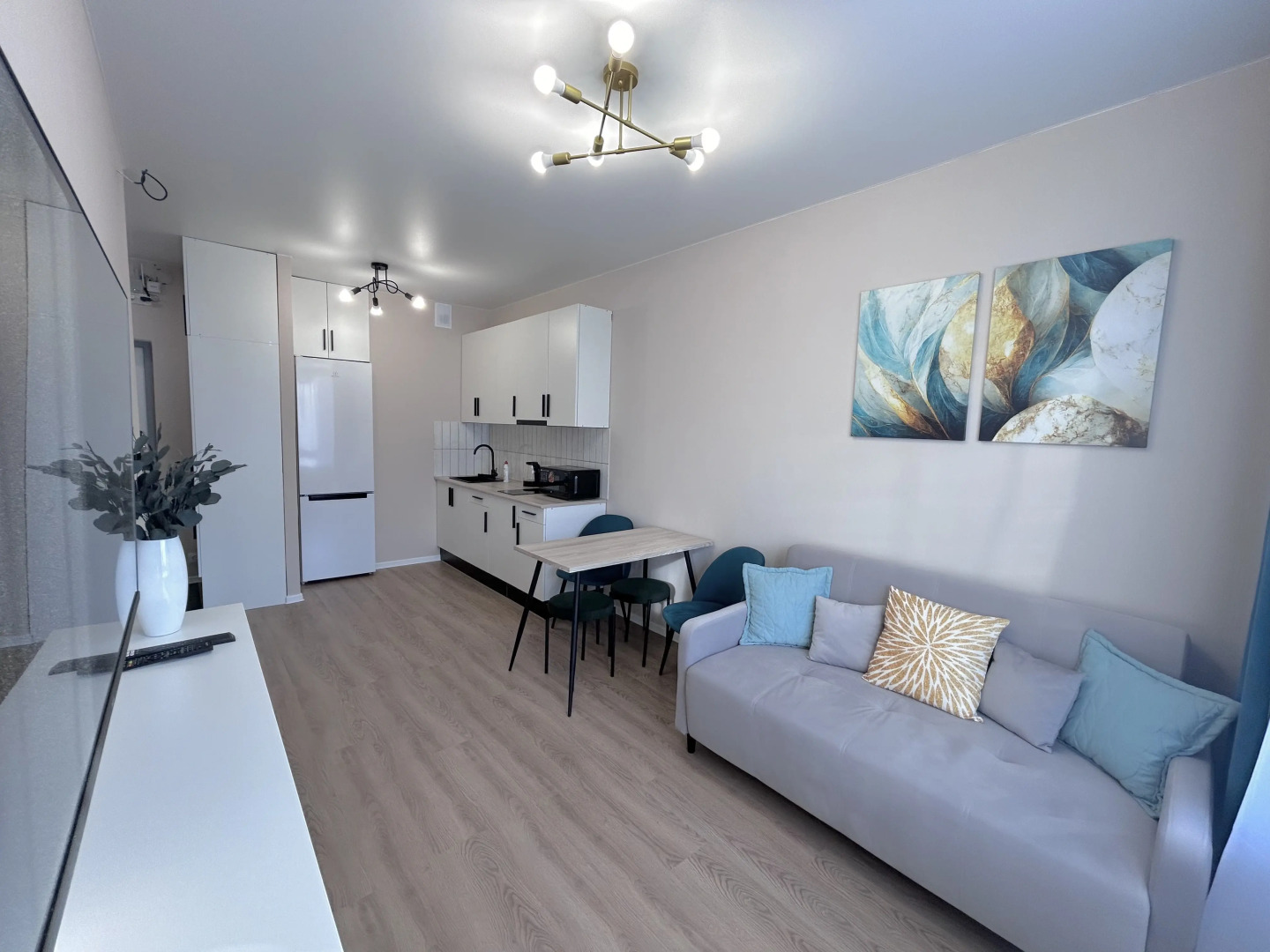 Апартаменты Maxi Евродвушка на Уточкина