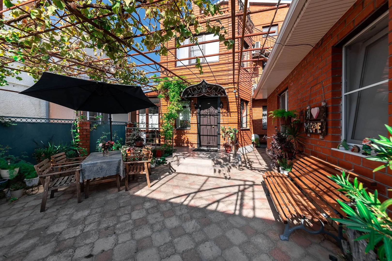 Гостевой дом Лиана