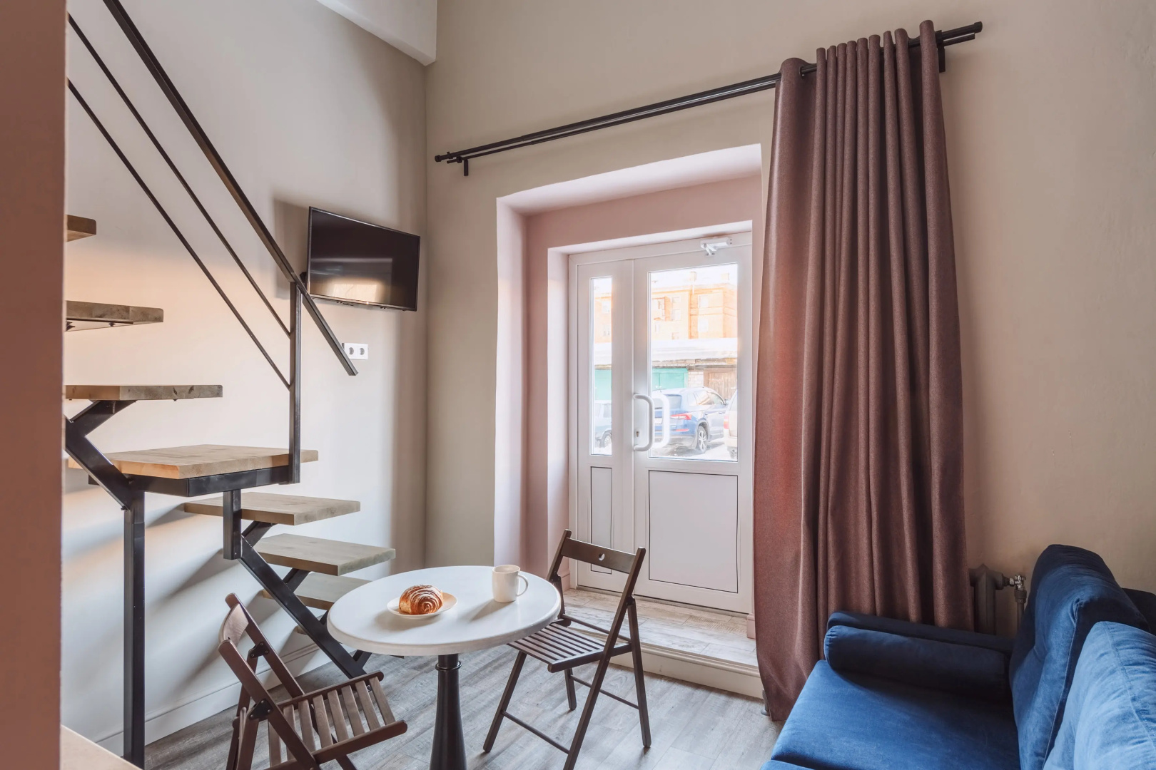Апартаменты HomeHotel 3