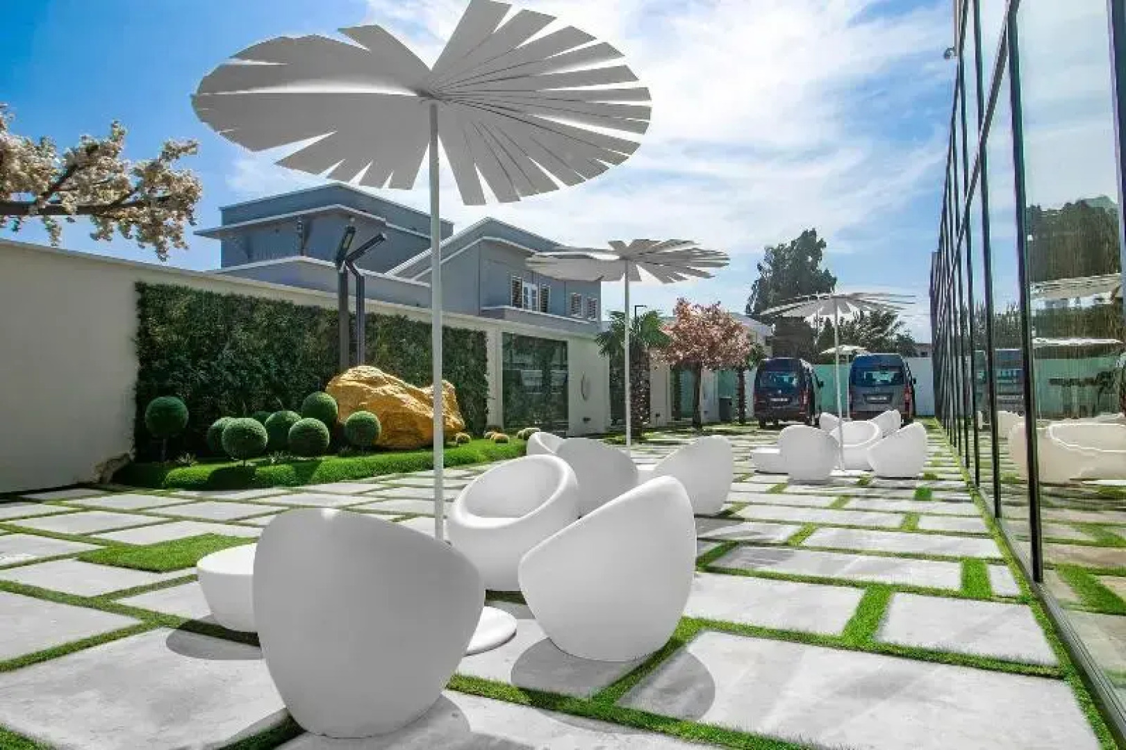 Отель Number One Oxford Street Hotel & Suites