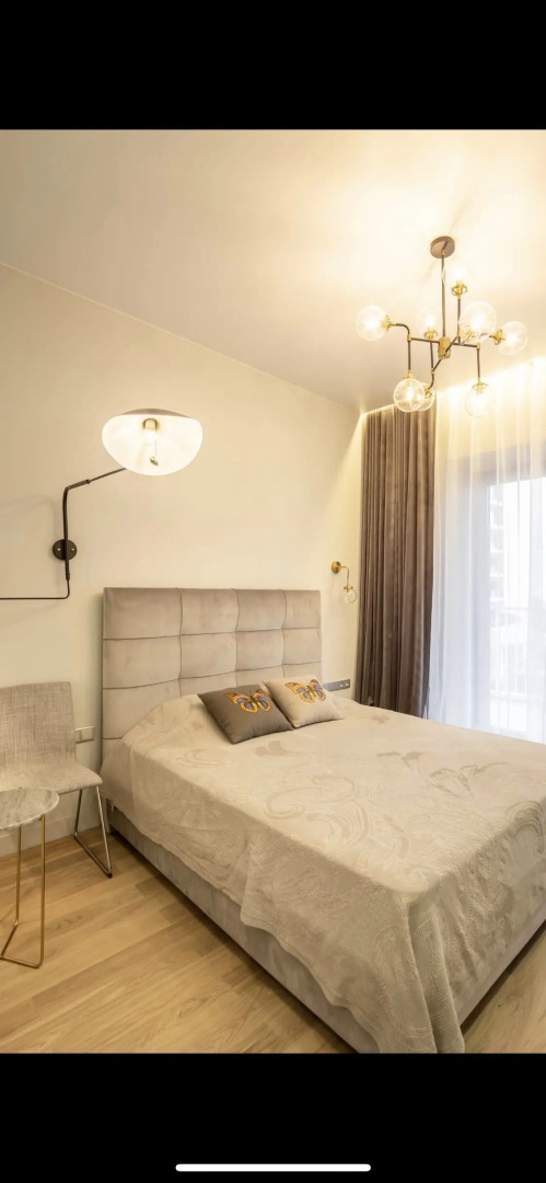 Апартаменты Четырехкомнатные Актёр Гэлакси