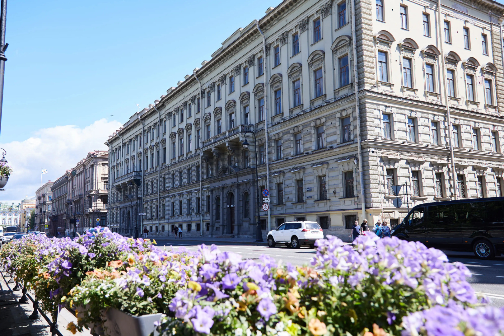 Отель Бридж