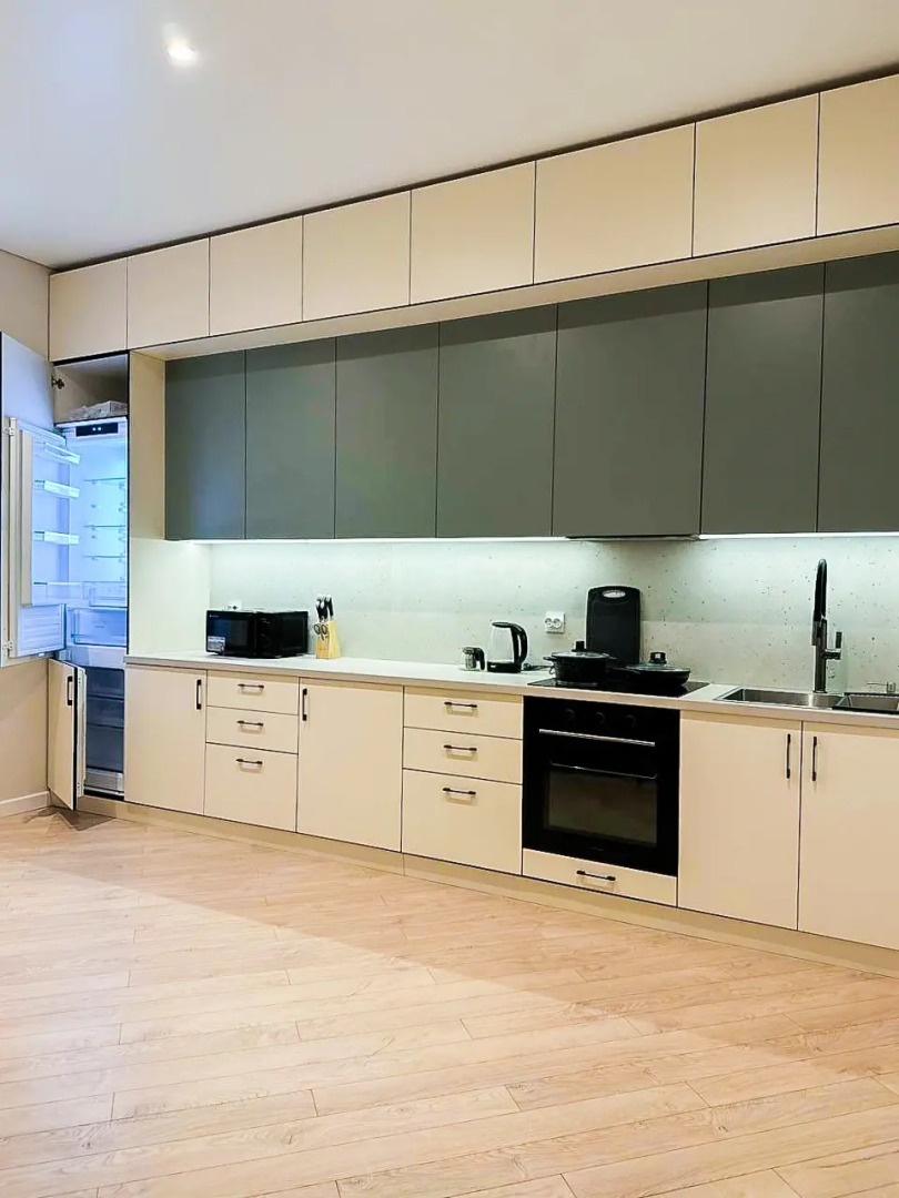 Квартира Лучшие Апартаменты Алматы Напротив ТРЦ Мега Алматы 100