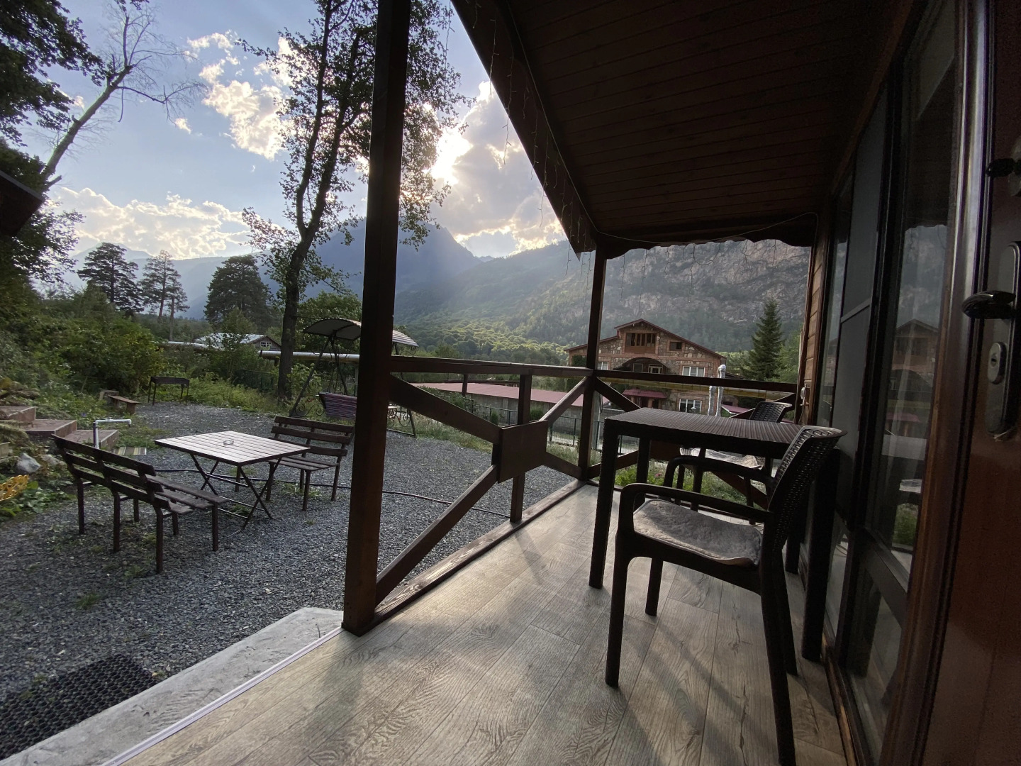 Шале Чинара