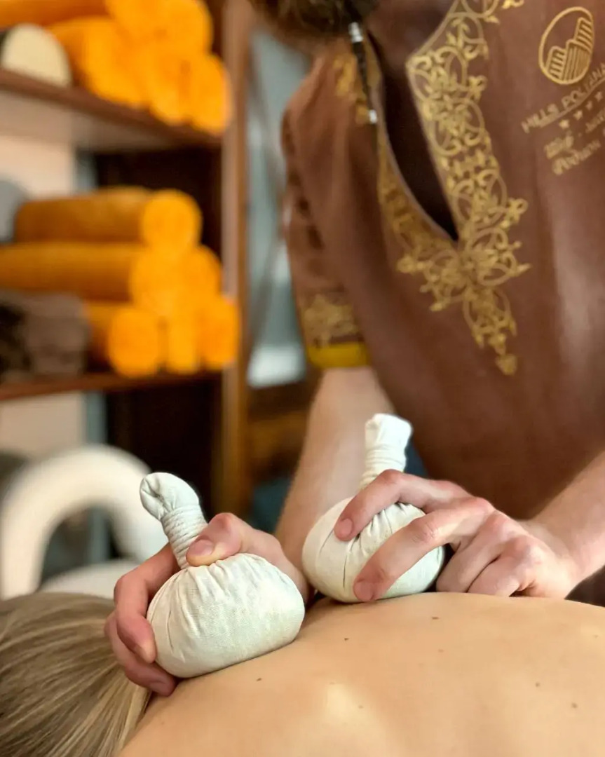 Отель Hills Polyana Hotel & Spa