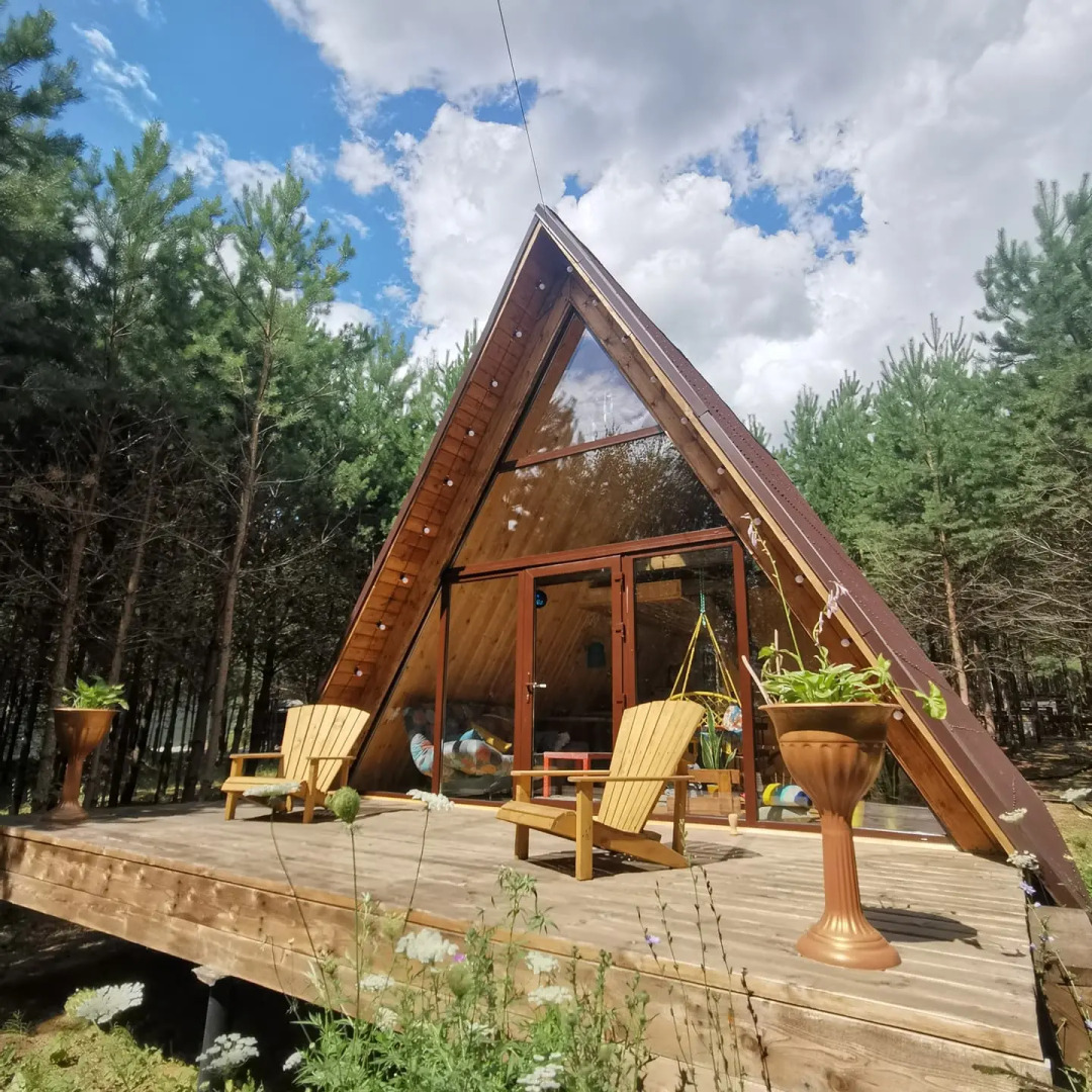 Частный Дом О, Дни в Лесу