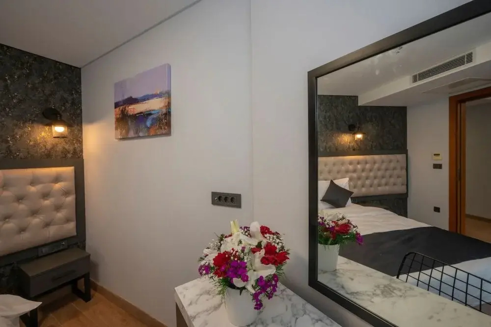 KA Hotel Suites