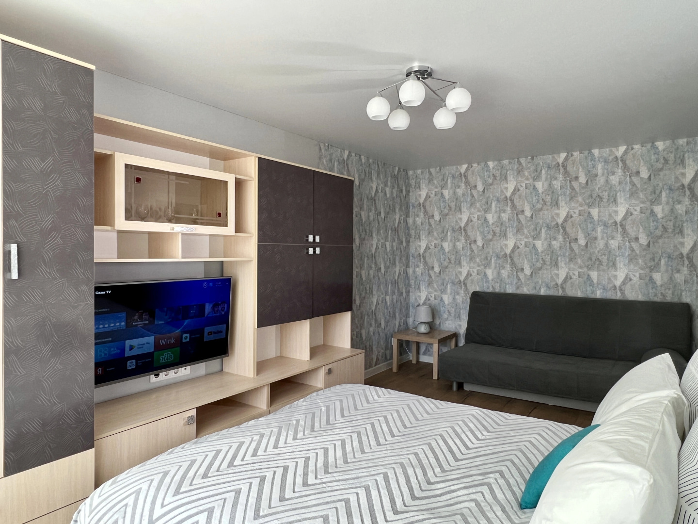 Квартира Атмосфера Уюта в Спальном Районе с Бесконтактным Заселением